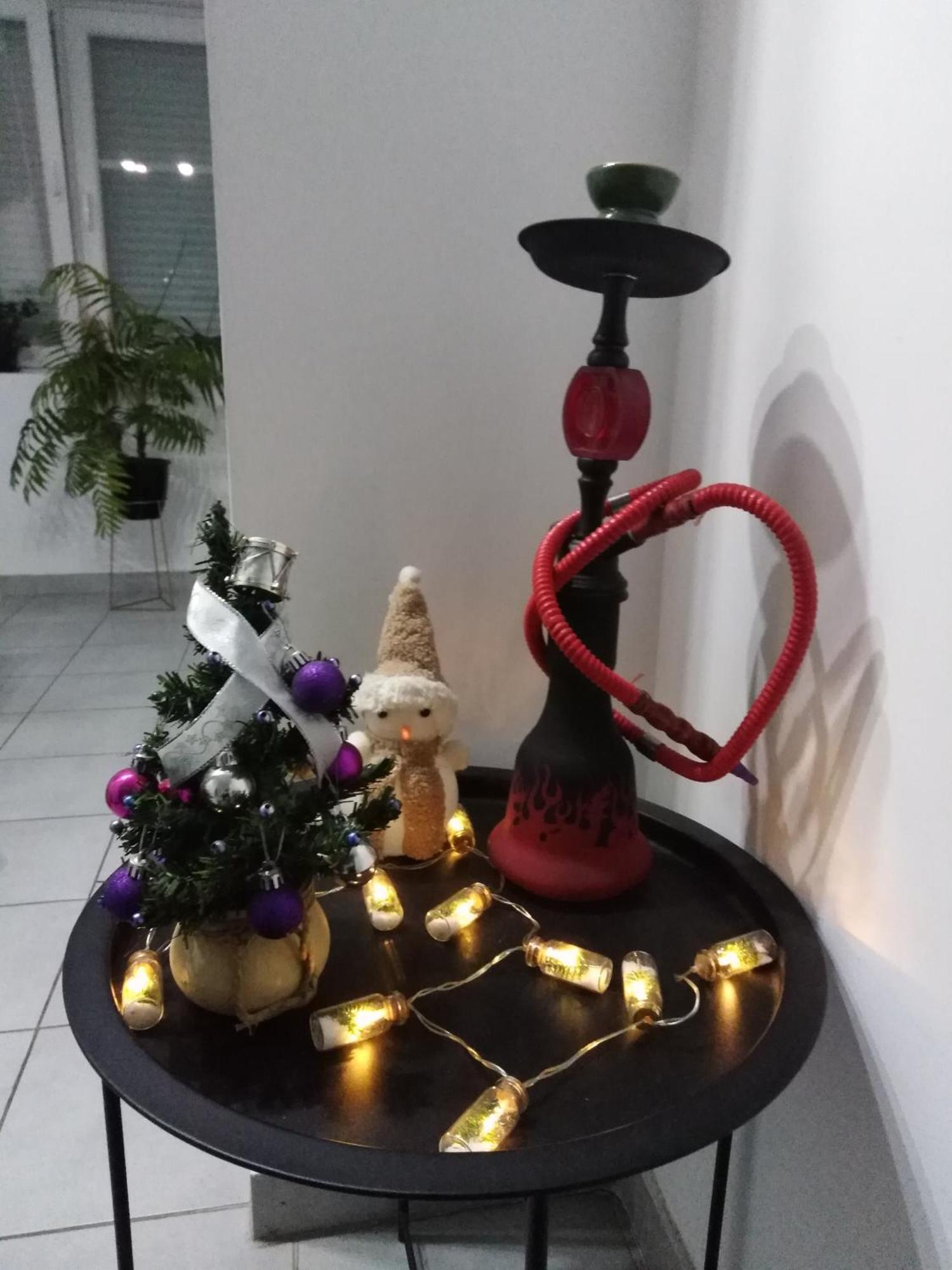 Happy Star Apartment Ni Екстериор снимка